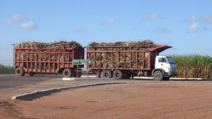Em reunião na Asplana, Renan debate a grave crise do setor canavieiro de Alagoas