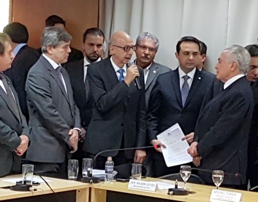 Plínio Nastari explica a Temer a importância do RenovaBio