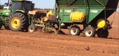 Agrishow 2017: Plantadora de cana automatizada TT8022 Inteligente marca presença na feira