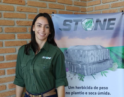 A agrônoma Andressa Dias é uma das mulheres que atuam na FMC, ela é representante técnica comercial (RTC) da empresa na região de Iturama, MG