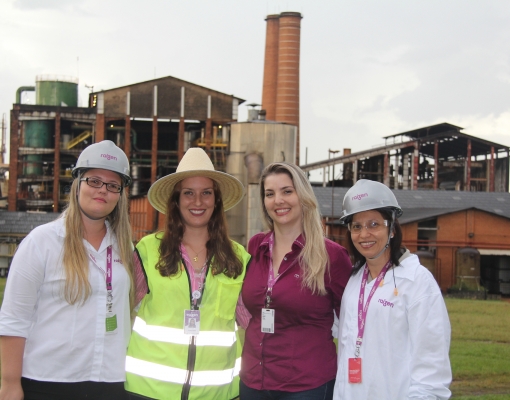 Profissionais da Unidade Bonfim, da Raízen, em Guariba, SP