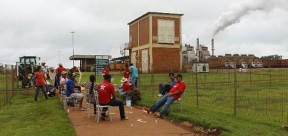 Sem-terra invadem usina de Bumlai e prometem atear fogo se polícia intervir