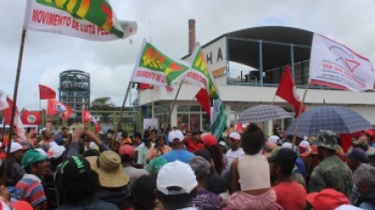 Movimento Sem Terra segue acampado em frente à Usina Laginha, de João Lyra