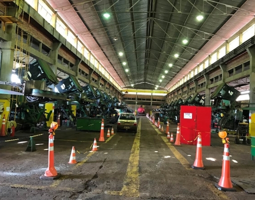 Linha de manutenção de máquinas agrícolas da Biosev, em Sertãozinho, SP