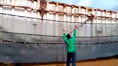 Para cobrir a carga canavieira: Kit Cobertura Manual de Mola