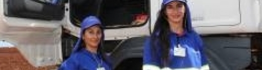 Mecanização e automação facilitam o trabalho de mulheres em operações que exigiam força