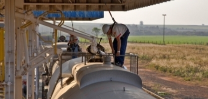 Fazenda cria grupo de trabalho sobre venda direta do etanol