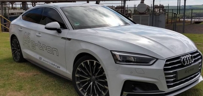 Test-drive na Coopcana de carro movido a biomentano é exemplo de que da cana tudo se aproveita