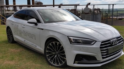 Test-drive na Coopcana de carro movido a biomentano é exemplo de que da cana tudo se aproveita