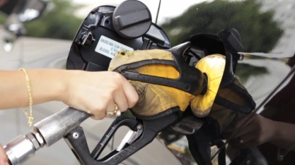 Gasolina fica em alta e preços do álcool e diesel caem em 2018 em Uberlândia