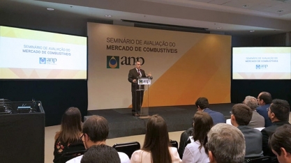 Vendas de combustíveis em 2018 ficam estáveis com relação a 2017