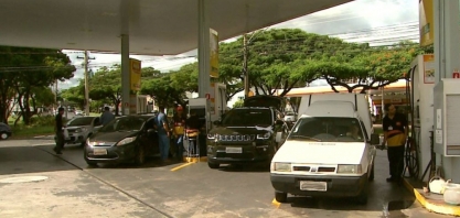 Distribuidoras culpam queda nos estoques e falam em aumento do etanol até início da safra