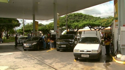 Distribuidoras culpam queda nos estoques e falam em aumento do etanol até início da safra