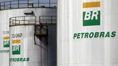 Importador de combustível restringe negócios por atuação da Petrobras, diz ABICOM