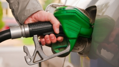 Mineiro economiza mais ao abastecer o carro com Etanol