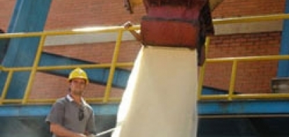 Contratos futuros do açúcar valorizam em Nova York