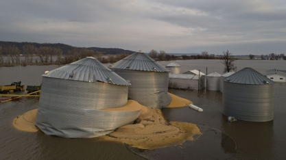 Enchentes forçam desligamento de um sexto da produção de etanol nos EUA