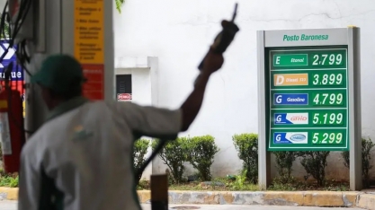 Gasolina sobe 1,1% nos postos de combustível, primeira alta do ano, diz Fipe 