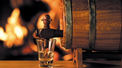 A dura vida da cachaça