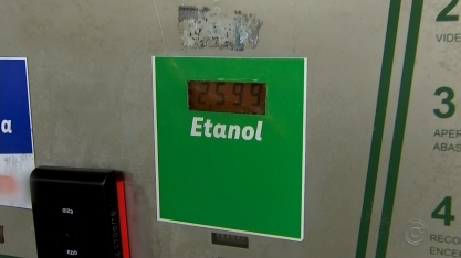 Período da safra da cana de açúcar influencia nos preços de combustívei