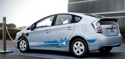 Toyota lançará na 4ª carro híbrido com motor flex no Brasil