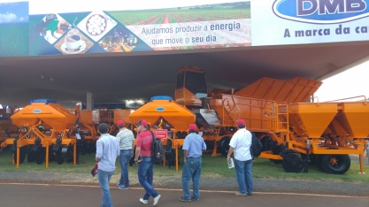 Versão atualizada de plantadora é destaque da DMB na Agrishow 2019