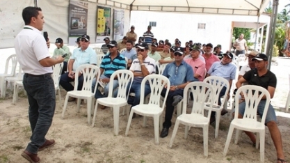 Dia de campo em Pindorama apresenta novas tecnologias para o campo
