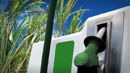 Usinas nordestinas desafiam política de distribuição do etanol hidratado