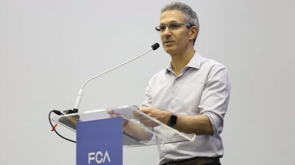 Zema anuncia isenção de IPVA para veículos movidos a GNV em Minas Gerais