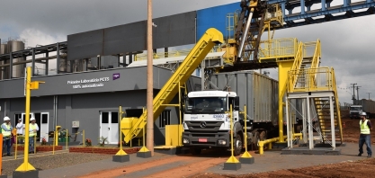 Usina testa sistema que mede quantidade de açúcar na cana em 5 minutos