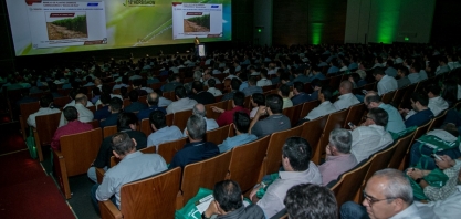 Maior seminário sobre controle de plantas daninhas do brasil bate recorde de público