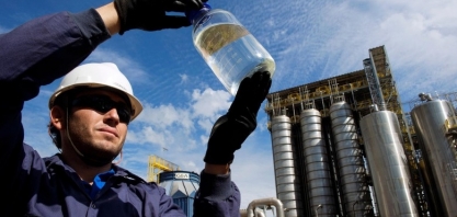 Boeing investirá US$ 1 mi no Brasil para desenvolver biocombustíveis de aviação