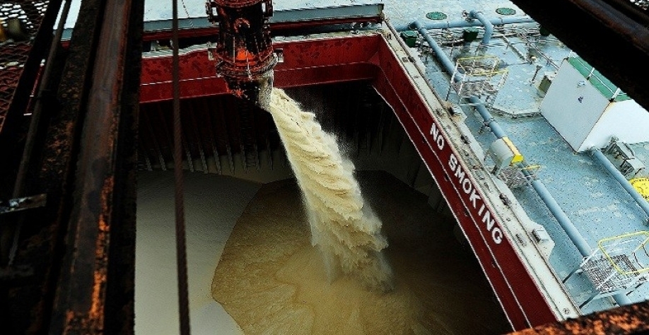 Exportação de açúcar pelo Porto de Paranaguá. Embarques caíram em maio (Foto: Ivan Bueno/APPA)