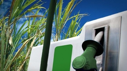 Gasolina e etanol recuam 0,8% nos postos na semana, diz ANP; diesel também cai 