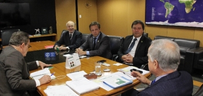 Sindag quer apoiar novos projetos para minimizar deriva na aplicação aérea de defensivos