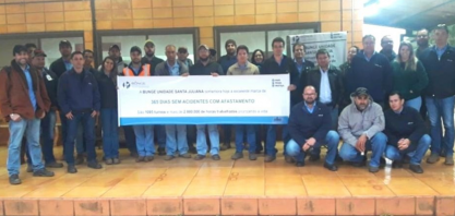 Usina Santa Juliana comemora um ano sem acidentes com afastamento na área industrial