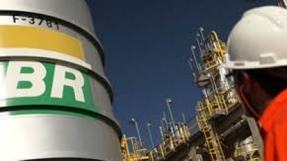 Petrobras eleva gasolina em 4% e diesel em 3,75% nas refinarias