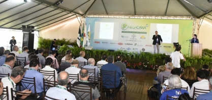 Megacanaca Tech Show segue nesta quinta com debates sobre o etanol e a presença do governador Romeu Zema