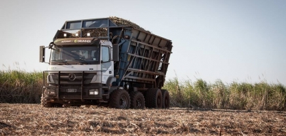 Mercedes-Benz mostra caminhão com direção autônoma na Fenasucro 2019