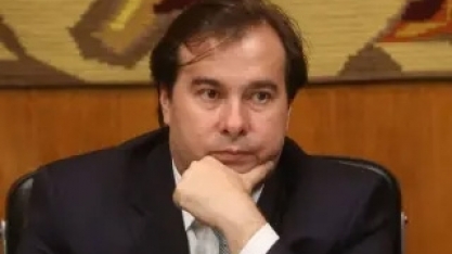 Maia diz que ainda aguarda acordo do governo sobre cota para etanol