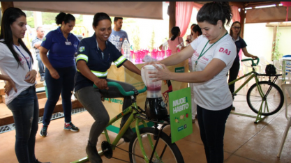Prevenção, consciência e emoção marcaram as palestras do “Outubro Rosa” na Agropéu