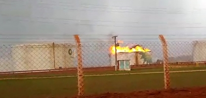Reservatório de álcool pega fogo em usina na zona rural de Ituiutaba