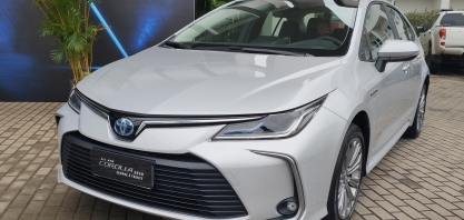 Toyota Corolla híbrido: primeiras impressões