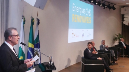 Albuquerque participa de Seminário sobre Energias Renováveis no TCU