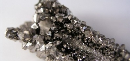 Pesquisa testa o uso de nióbio como catalisador em célula a combustível