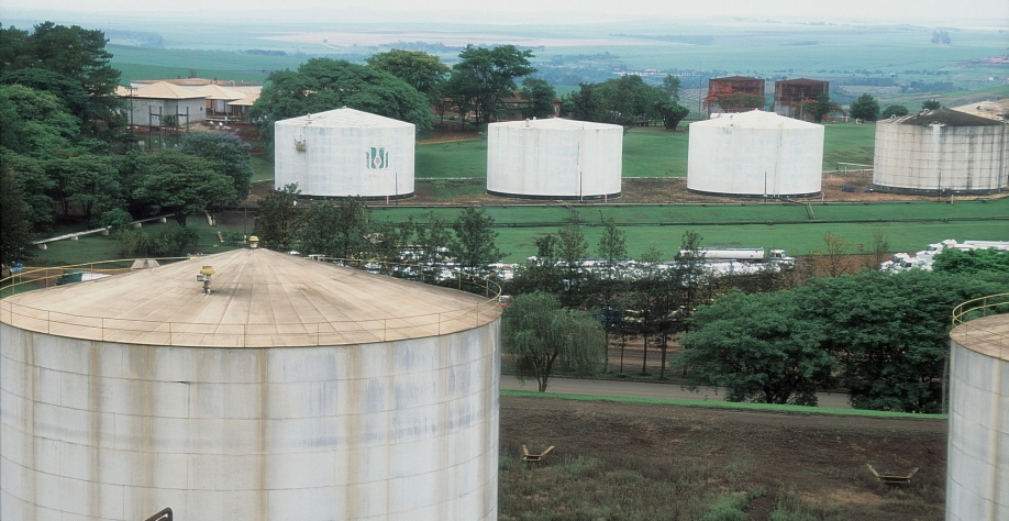 Em 2019, o setor destinou ao mercado interno 11 bilhões de litros para o anidro e mais de 23 bilhões para o hidratado somente carburante