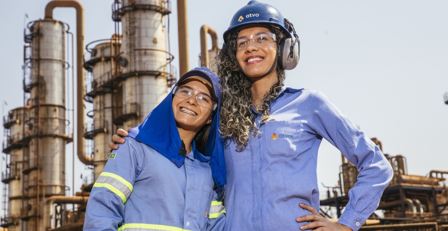  Atualmente, a companhia conta com cerca de 1.400 mulheres em seu quadro de funcionários. Foto crédito: @cauediniz