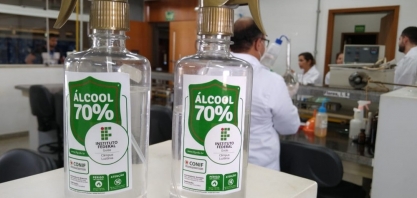 Produtores de etanol e açúcar doam 60 mil litros de álcool 70 para prevenção do coronavírus no Triângulo Mineiro