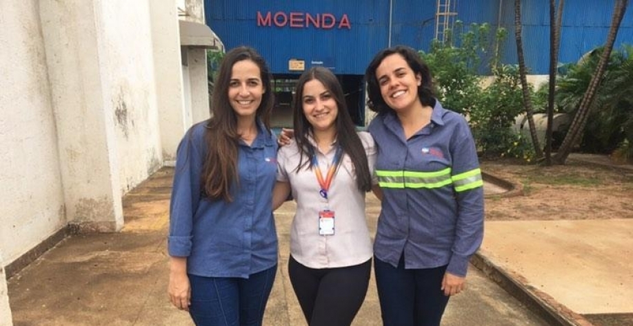 Caroline Gipsy Abreu Viana, Gabriela Mattos do vale e Carolina Castro Freitas Prado