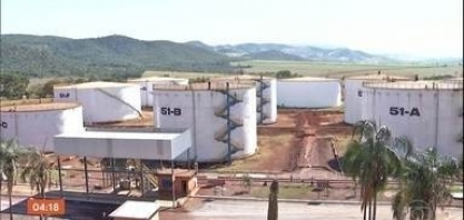 Usinas de etanol e açúcar se unem para produzir álcool 70%, em Goiás
